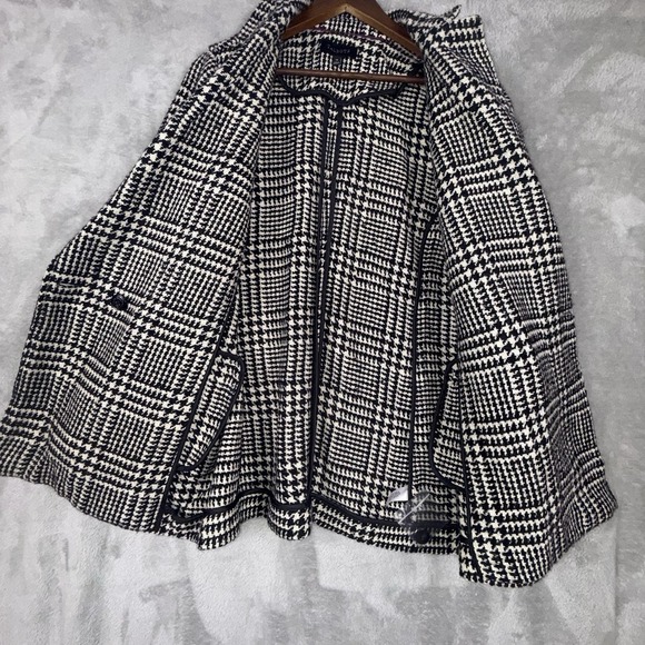 Talbots Women's Black & Off White Houndstooth Plaid Longer Coat Jacket Sz 14 - Picture 3 of 16